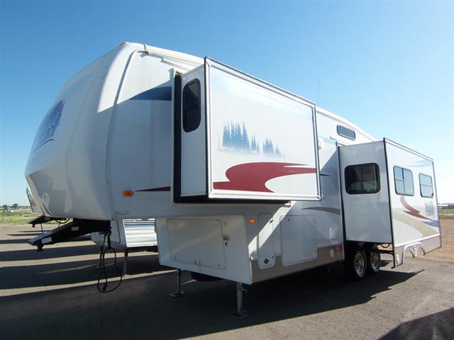 2007 Forest River Cardinal